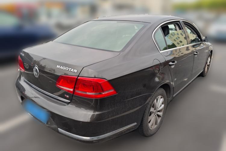 Used Volkswagen Magotan 2015 Revised Version 2.0 TSI Luxury Edition