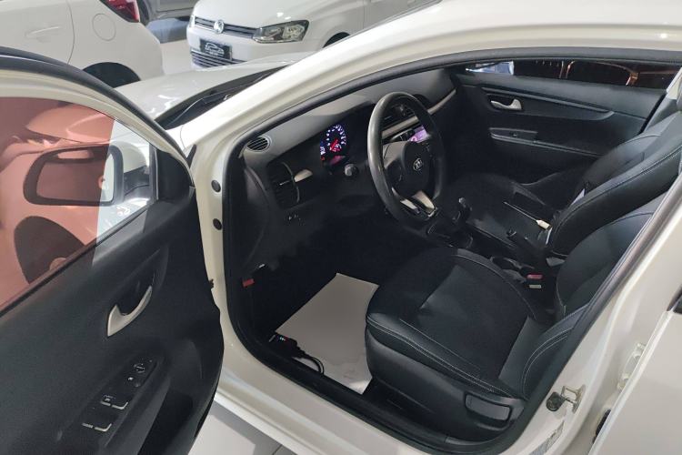 Used Kia K2 2017 Sedan 1.4L Manual Transmission GLS
