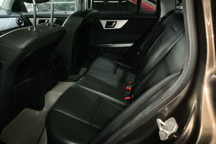 Used Mercedes-Benz GLK-Class 2013 GLK 300 4MATIC Dynamic Sunroof Model