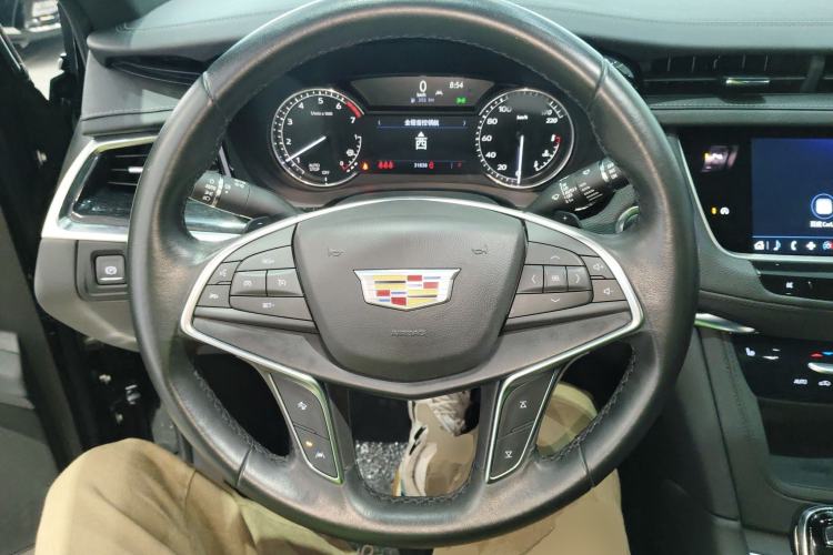Used Cadillac XT5 2023 2.0T Two-Wheel-Drive Fashion Edition Steering Wheel