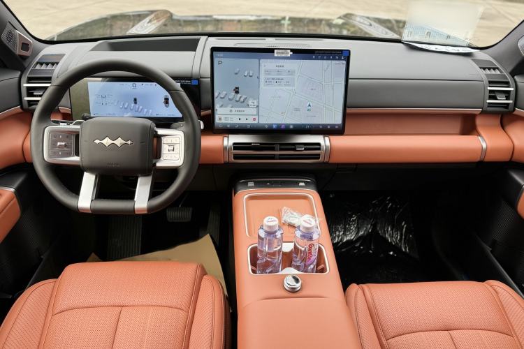 Used Formula Leopard Tai 7 2025 Model 200 km Two-Wheel Drive Max Edition
