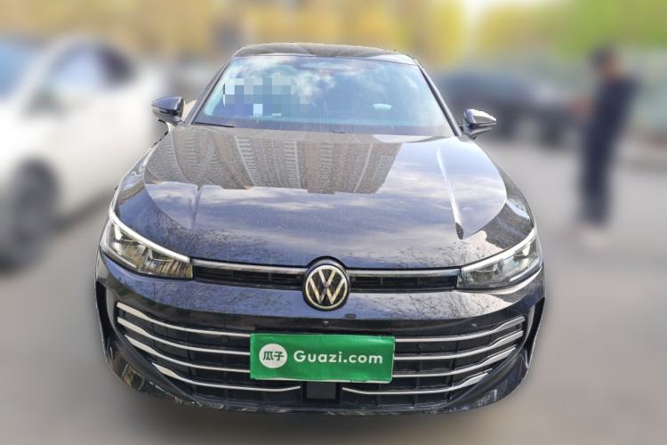 Used Volkswagen Passat 2025 Pro 380TSI Dragon Supreme Edition Front