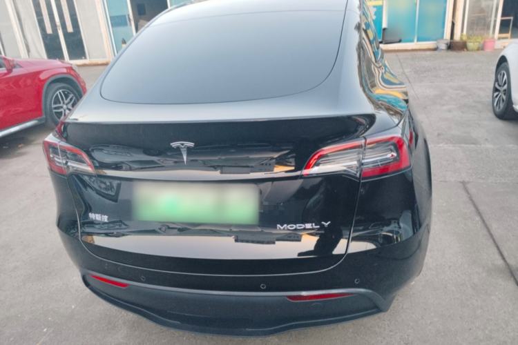 Used Tesla Model Y 2023 Rear-Wheel-Drive Version