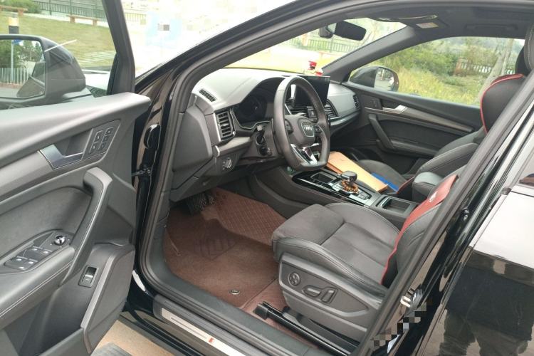 Used Audi Q5L Sportback 2022 Updated 40 TFSI Luxury Edition
