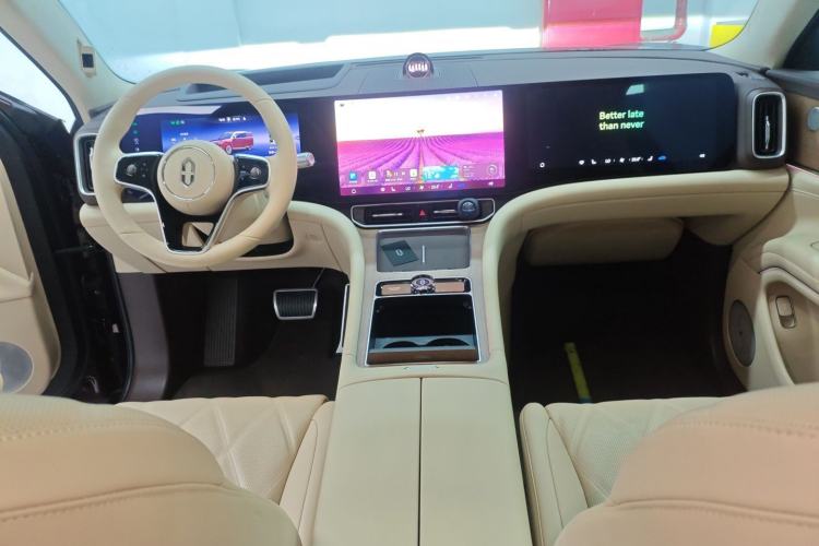 Used Hima AITO M9 2025 All-Electric Ultra Version 100 kWh 5-Seater Model
