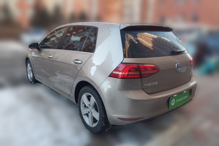 Used Volkswagen Golf 2015 1.4TSI Automatic Luxury Model
