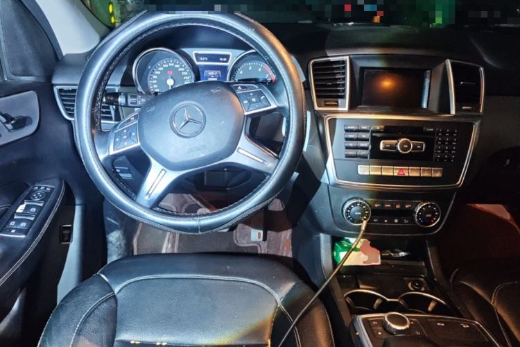 Used Mercedes-Benz M-Class 2014 ML 320 4MATIC