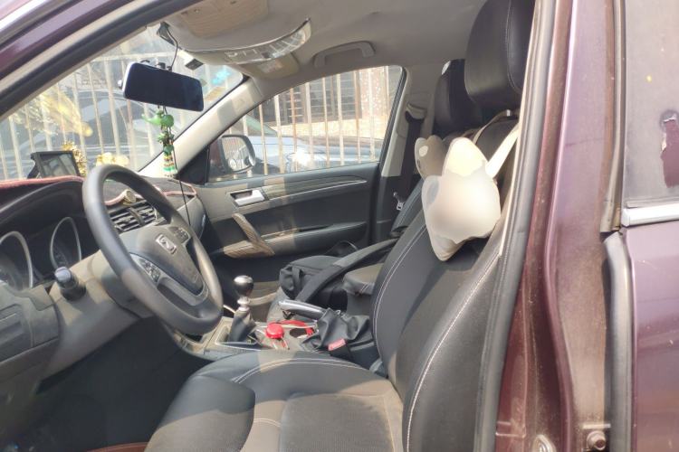 Used Zotye T600 2014 1.5T Manual Luxury Model
