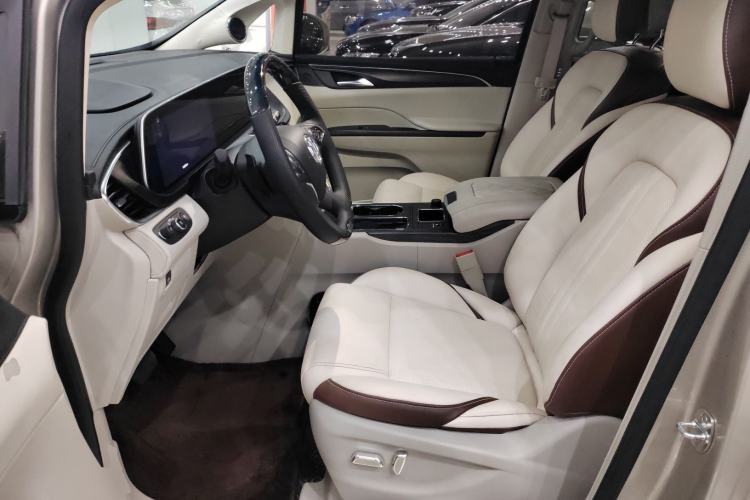 Used Buick GL8 2022 ES Landtrek 653T Comfort Edition