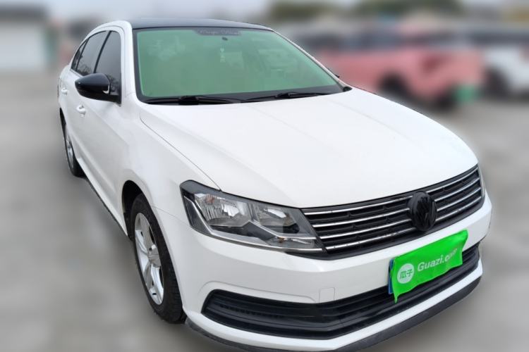 Used Volkswagen Lavida 2017 1.6L Manual Fashion Edition
