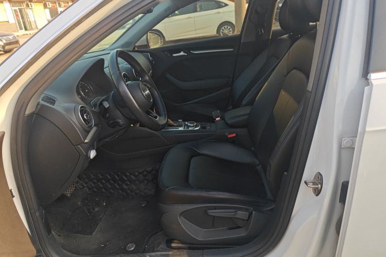 Used Audi A3 2020 Restyled Sportback 35 TFSI Entry-Level China VI Emission Standard Left Front Seat