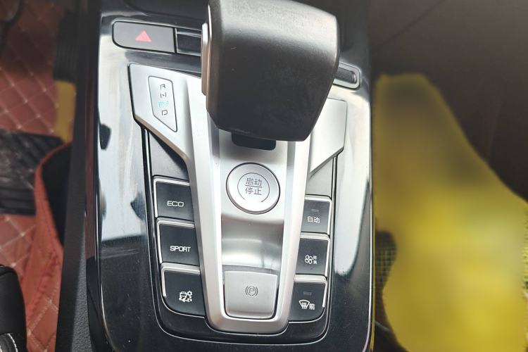 Used BYD Yuan New Energy 2019 EV535 Smart Connect Trendsetting Model