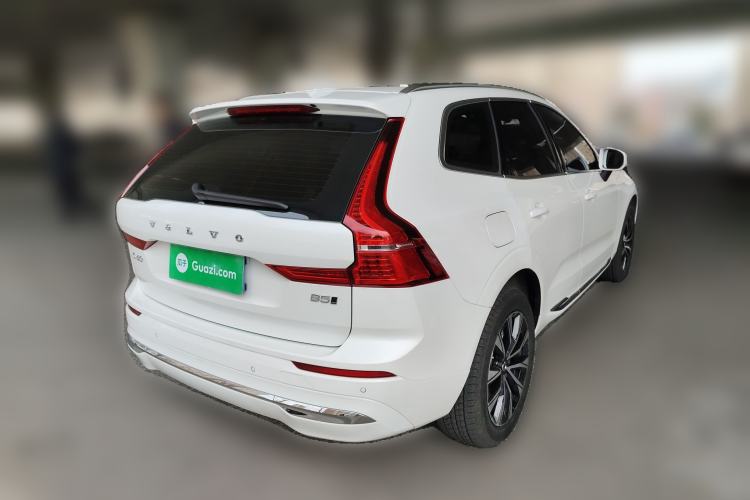 Used Volvo XC60 2023 B5 4x4 Smart Luxury Edition