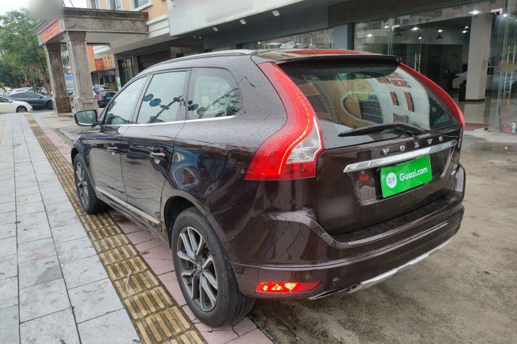 Used Volvo XC60 2017 T5 AWD Smart Drive Edition
