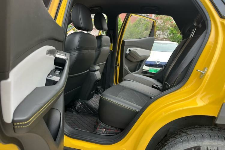 Used Baojun RS-3 2022 SOODA 1.5L CVT Pioneer Edition Interior 3