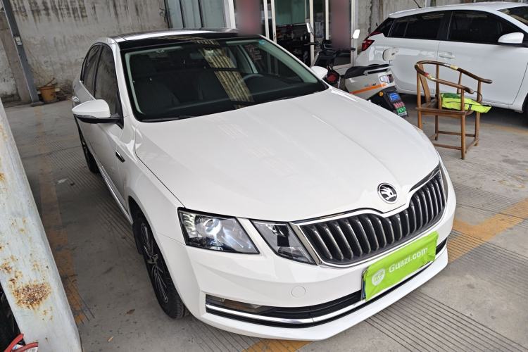 Used Skoda Octavia 2019 TSI230 DSG Luxury Edition