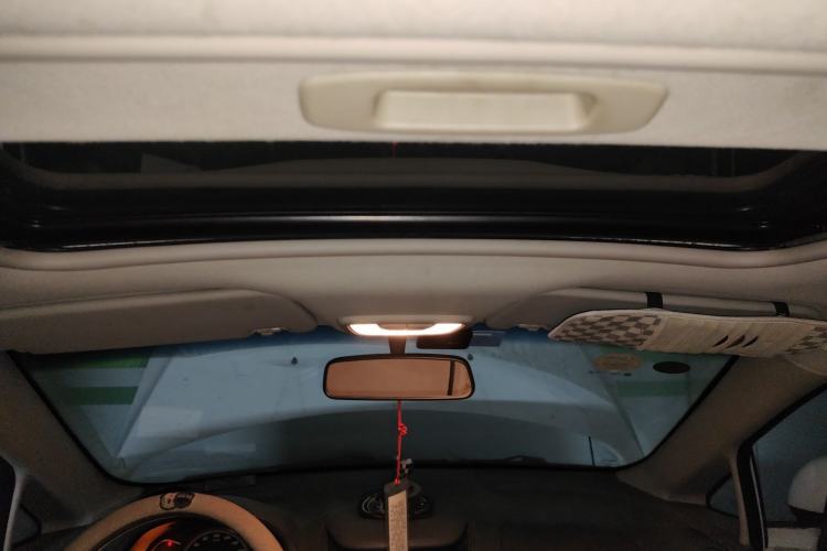 Used Chevrolet Sail 2010 Sedan 1.4L Manual Enjoyment Edition Headliner