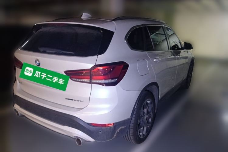 Used BMW X1 2020 sDrive25Li Leading Model Rear Right 45 Deg