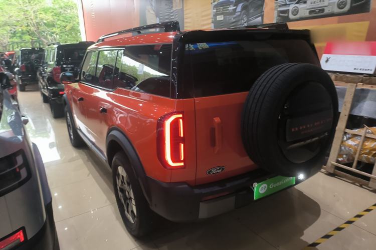 Used Ford Bronco 2026 Model Ink Diamond Range-Extended Exterior 2