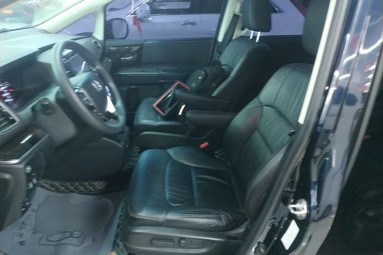 Used Honda Odyssey 2018 2.4L Luxury Edition Left Front Seat