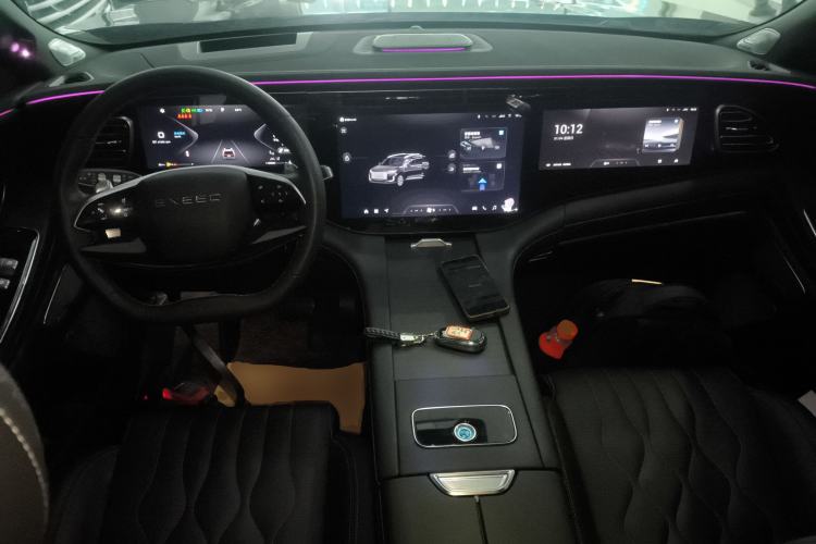 Used EXEED Lanyue 2024 International Version 400T Four-Wheel Drive StarRui 7-Seater
