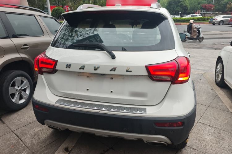 Used Haval H1 2015 1.5L Manual Luxury Model
