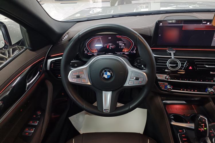 Used BMW 5 Series 2022 Second Facelift 525Li M Sport Package
