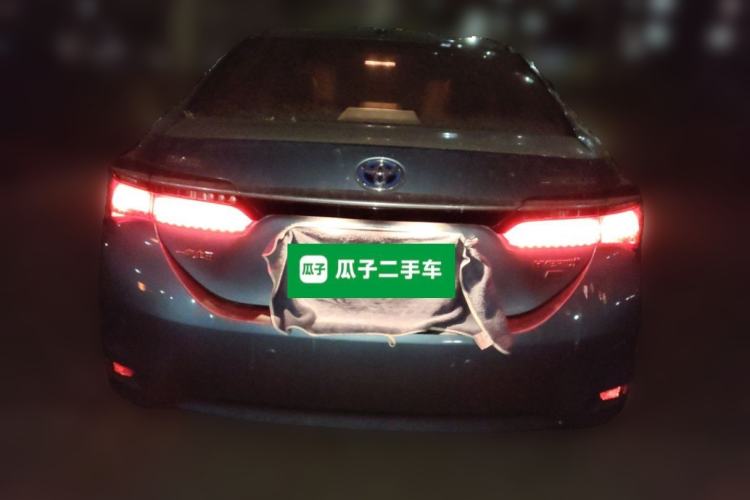 Used Toyota Corolla 2016 Dual-Engine 1.8L E-CVT Elite Edition