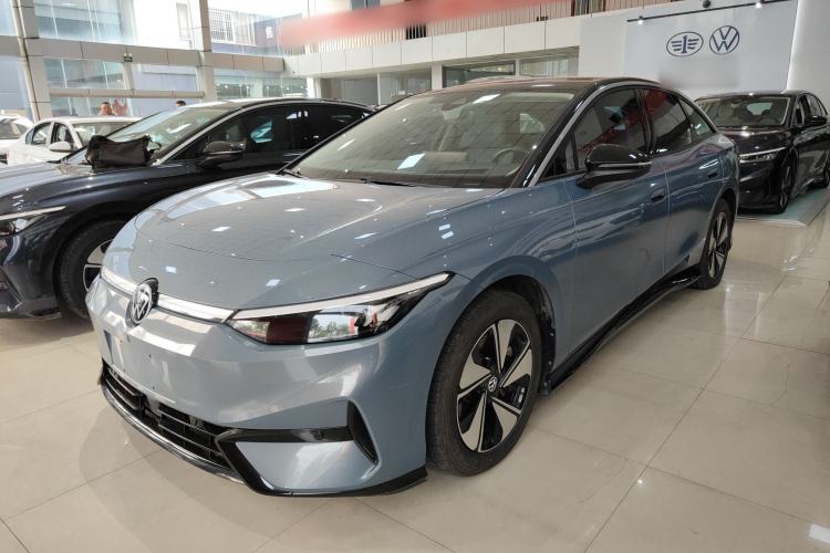 Used Volkswagen ID.7 VIZZION 2024 AIR model