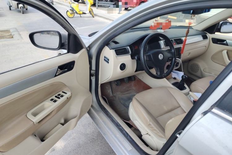Used Volkswagen Bora 2008 1.6L Manual Fashion Model
