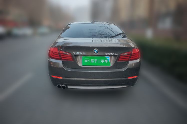 Used BMW 5 Series 2013 530Li Leading Model