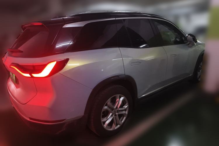 Used Nio ES8 2020 415 km Range 6-Seater Version

