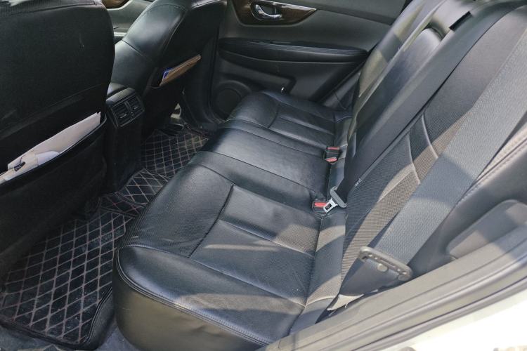 Used Nissan X-Trail 2014 2.5L CVT Ultimate Edition 4WD
