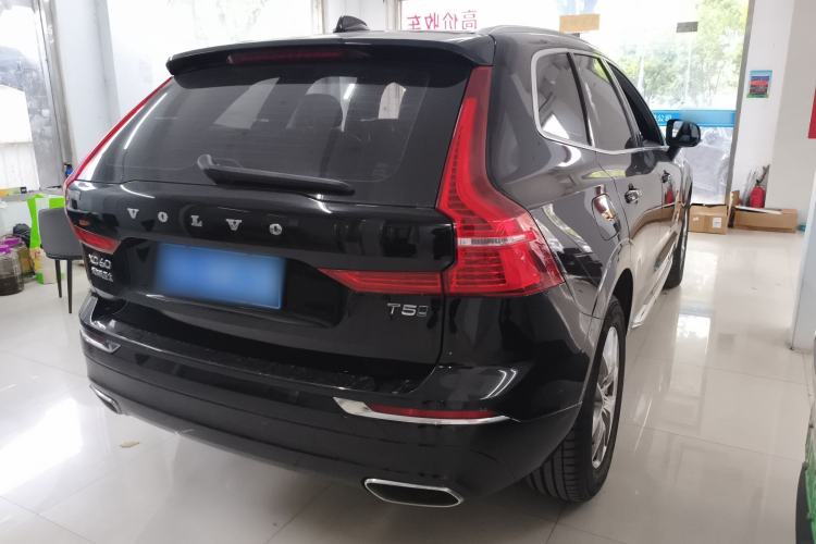 Used Volvo XC60 2021 T5 4x4 Smart Luxury Edition Rear Right 45 Deg