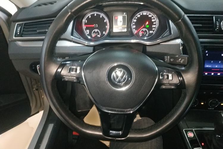 Used Volkswagen Passat 2016 330TSI DSG Prestige Edition