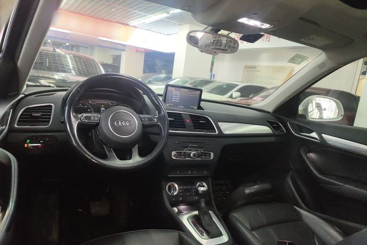 Used Audi Q3 2016 35 TFSI Collection Edition quattro Enjoyment Model