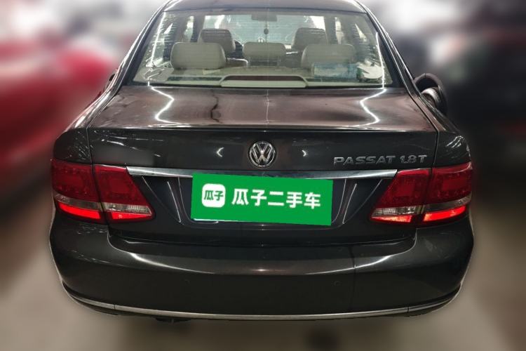 Used Volkswagen Passat 2009 1.8T Manual Luxury Edition
