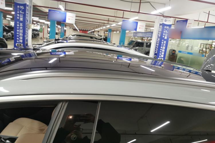 Used Nio ET5T 2023 75 kWh Touring Roof