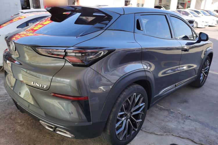 Used CHANGAN UNI-T 2022 1.5T Prestige Version Rear Right 45 Deg