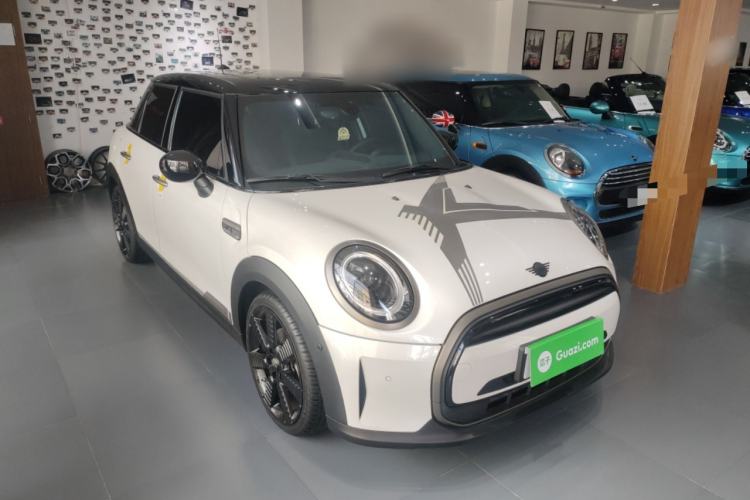 Used MINI MINI 2023 1.5T COOPER King's Cross Special Edition Five-Door Version
