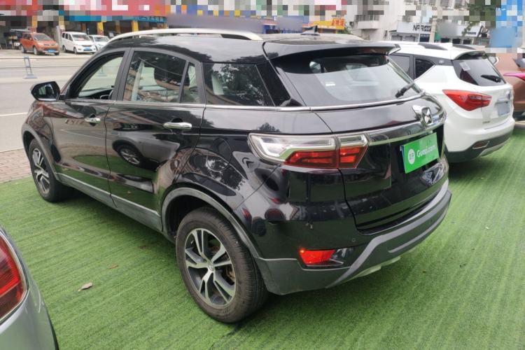 Used JMC Yusheng S330 2016 1.5L GTDi Automatic Two-Wheel Drive Fashion Edition
