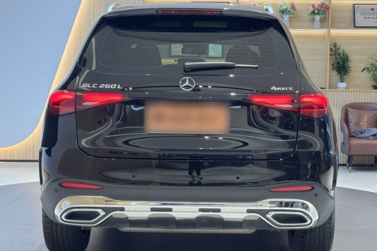 Used Mercedes-Benz GLC 2023 GLC 260 L 4MATIC Luxury 7-Seater Exterior 2