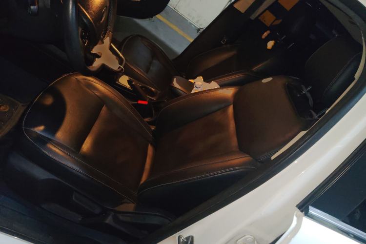 Used Ford Escort 2015 1.5L Automatic Fashion Model
