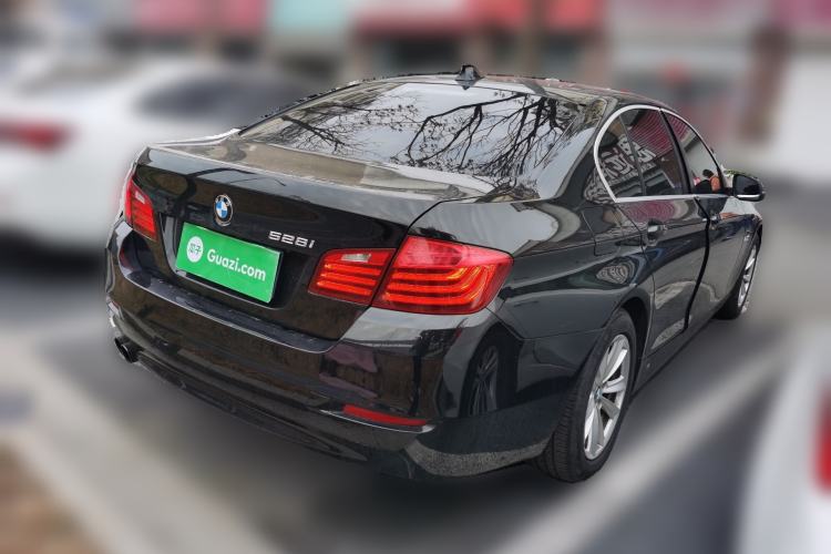 Used BMW 5 Series 2014 520i Elegant Edition