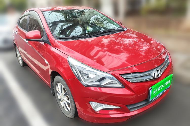 Used Hyundai Verna (older generation) 2014 1.4L Manual Smart GLS Trim
