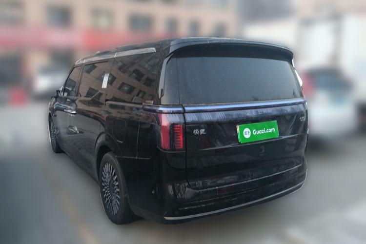 Used Zeekr 009 2022 WE Edition
