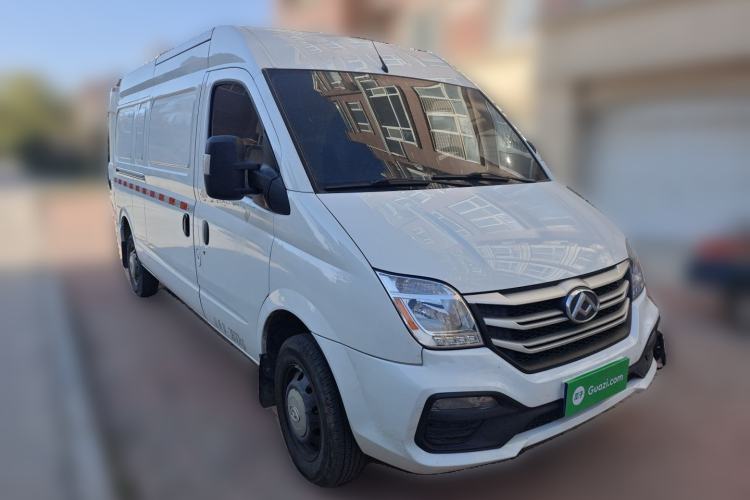 Used SAIC MAXUS Xintu V80 2019 2.0T Plus 6-Speed Manual Van Long Wheelbase Mid-Roof Design 2-3 Seater