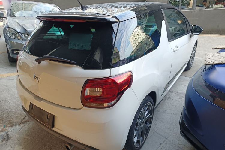 Used DS 3 2012 1.6L Supreme Edition
