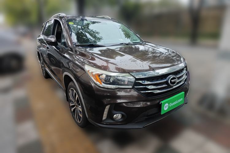 Used GAC Trumpchi GS4 2015 200T G-DCT Luxury Edition Front Right 45 Deg