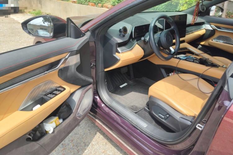 Used Zeekr 001 2022 Ultra-Long Range Dual-Motor ME Version Driver Seat